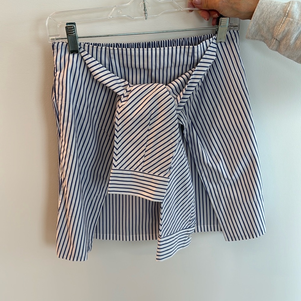 DKNY skirt.